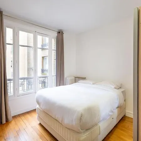 1 Bedroom#pereire#paris 17