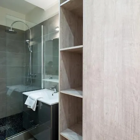 1 Bedroom#pereire#paris 17 * Paris