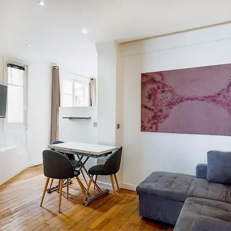 1 Bedroom#pereire#paris 17 Apartment *